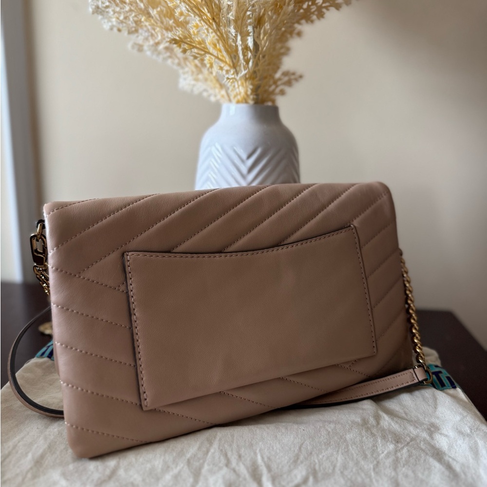 Tory Burch Kira Tan Quilted Shoulder Bag Clutch - Picture 3 of 8
